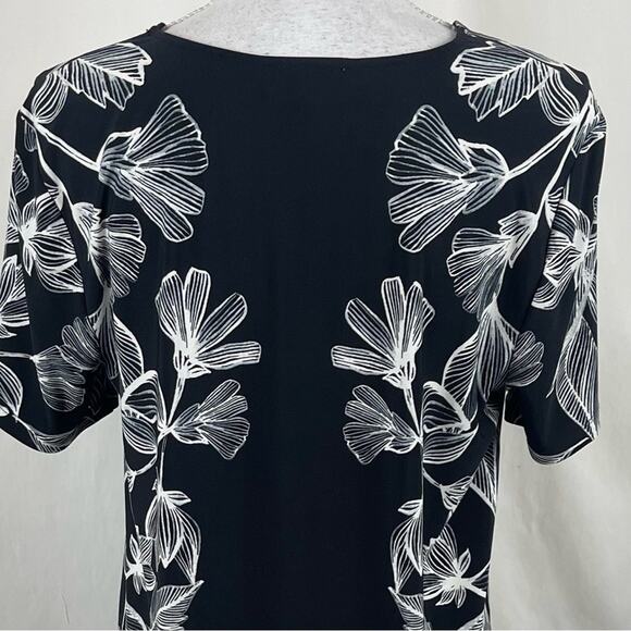 Calvin Klein Black With White Floral Print Beach Cruise Dress NWOT Size M - Picture 7 of 13